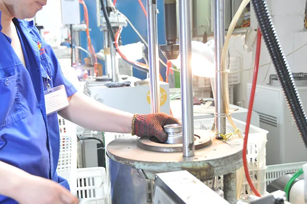Yongkang Jianyang Metals Automated Stainless Steel Flask Workshop